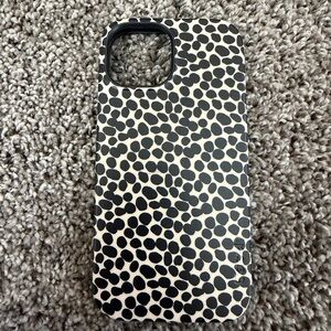Casely iPhone 15 Cheetah Print Case